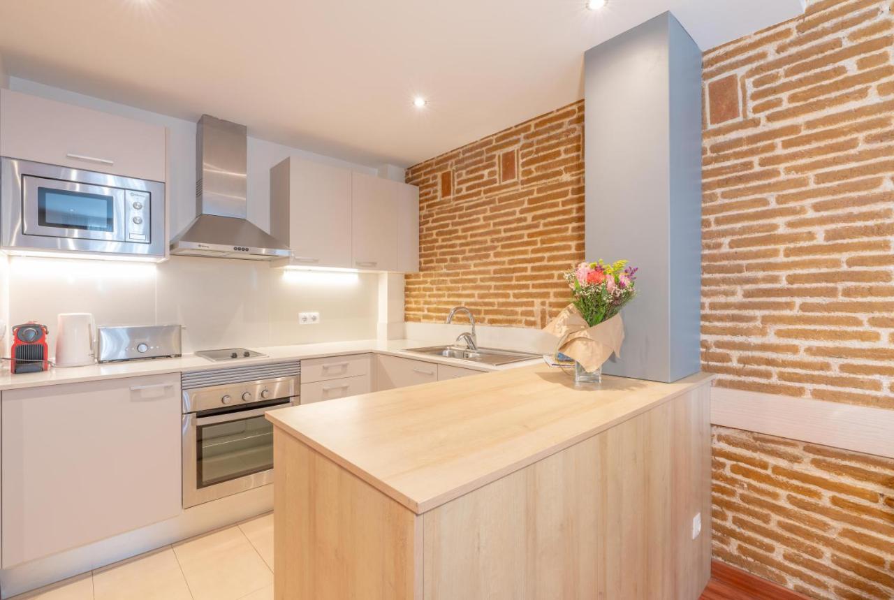 Serennia Cest Apartamentos Arc De Triomf บาร์เซโลนา ภายนอก รูปภาพ