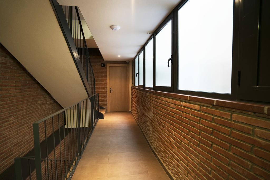 Serennia Cest Apartamentos Arc De Triomf บาร์เซโลนา ภายนอก รูปภาพ